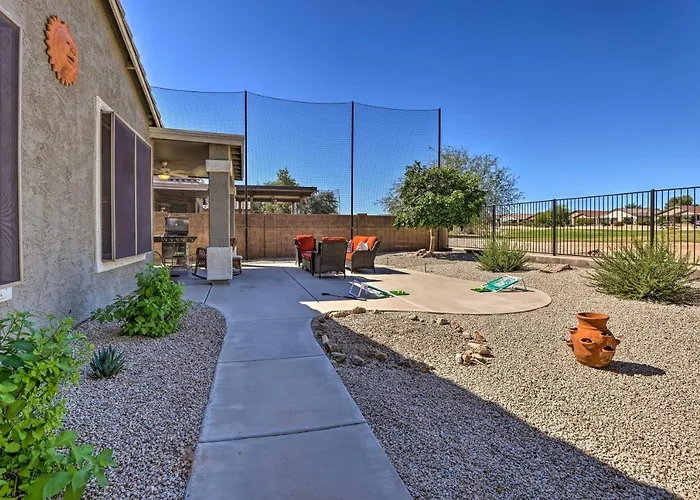 Holiday home Golfer's Oasis! San Tan Valley W/ Pool Access Magma