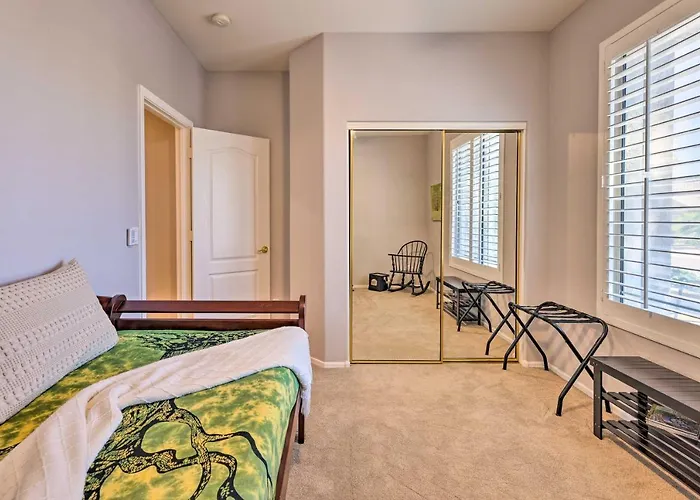 Golfer's Oasis! San Tan Valley W/ Pool Access
