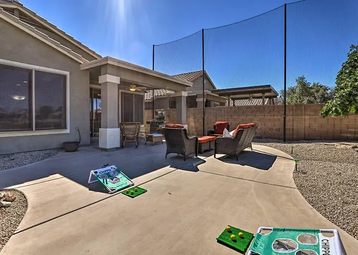 Golfer's Oasis! San Tan Valley W/ Pool Access Holiday home Magma