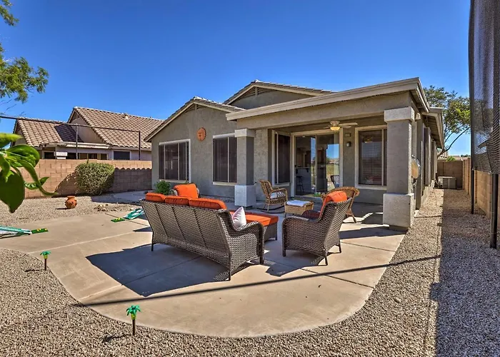 Golfer's Oasis! San Tan Valley W/ Pool Access * Magma
